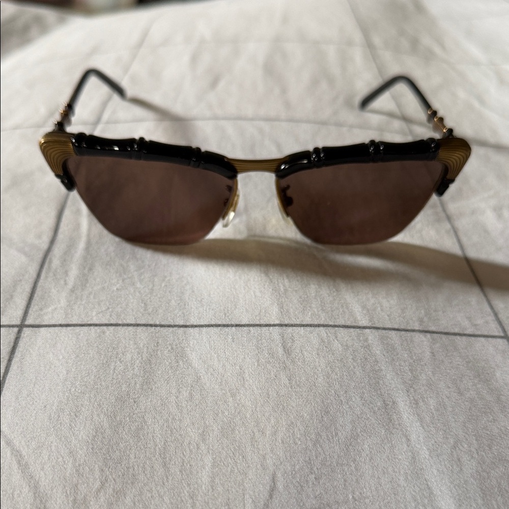 Gucci Black and Gold Women's Sunglasses